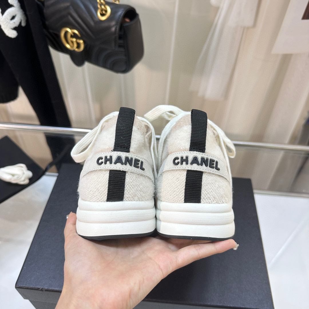 CHANEL SNEAKERS