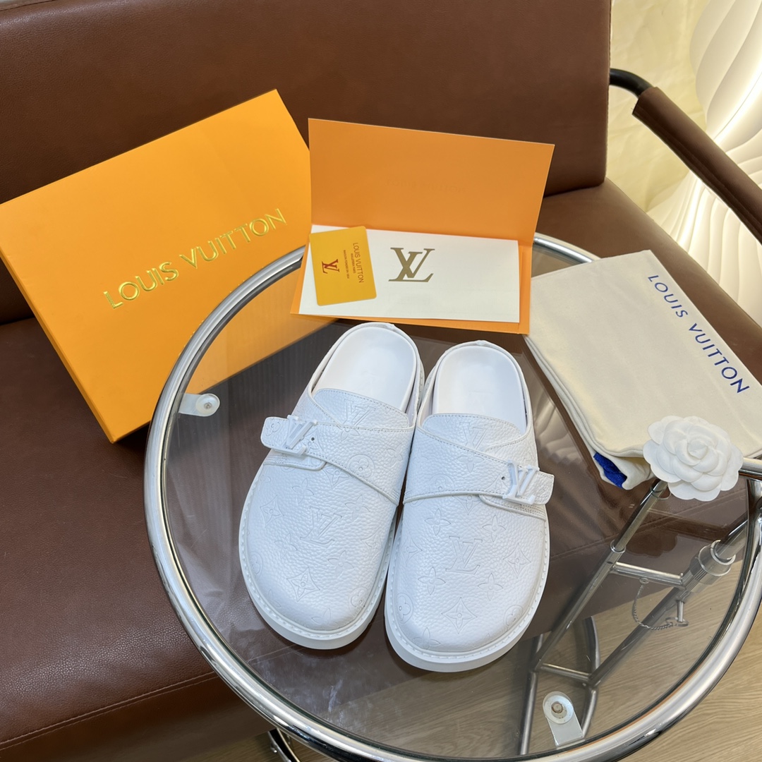 LOUIS VUITTON SLIDES