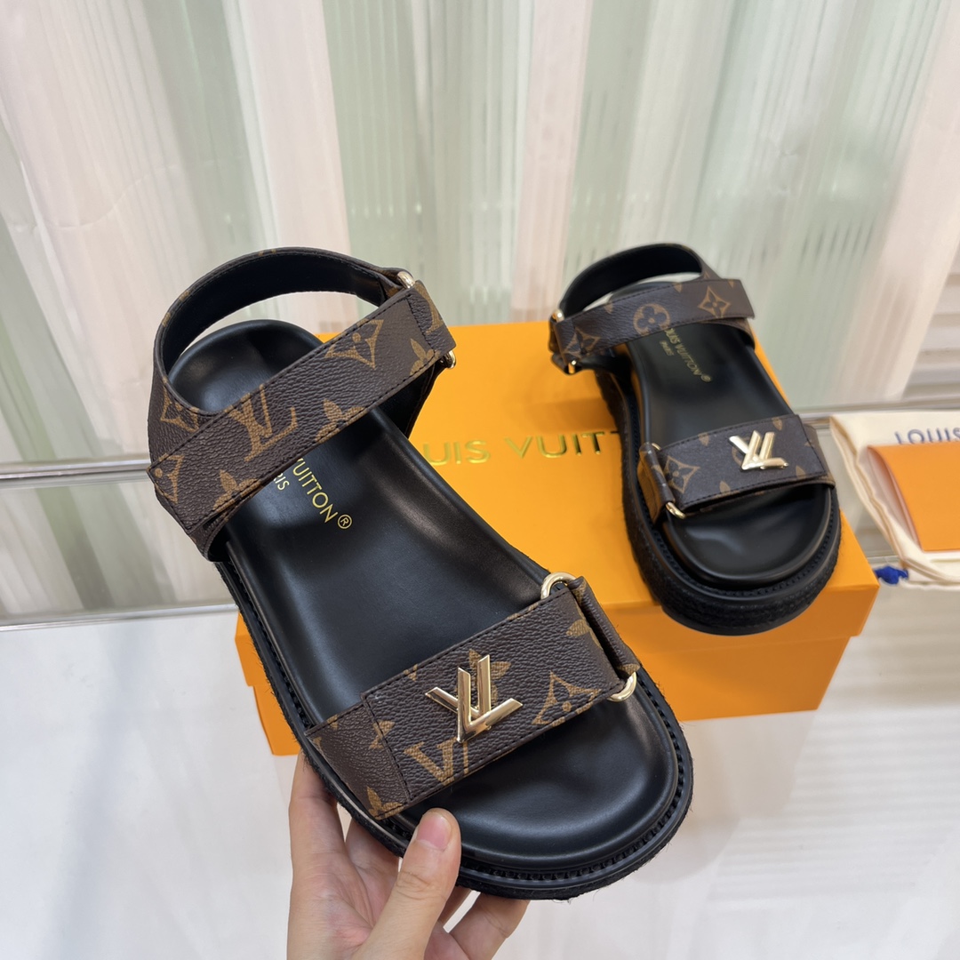 LOUIS VUITTON SANDALS