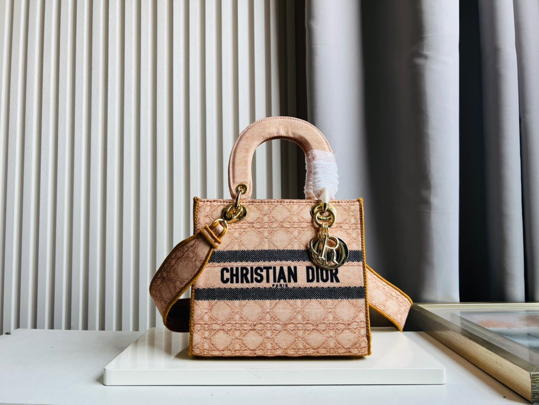 DIOR BAG