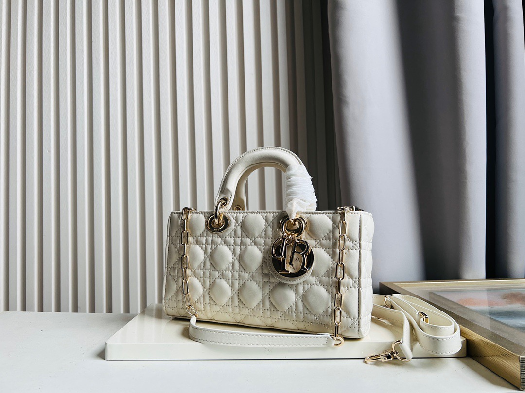 DIOR BAG