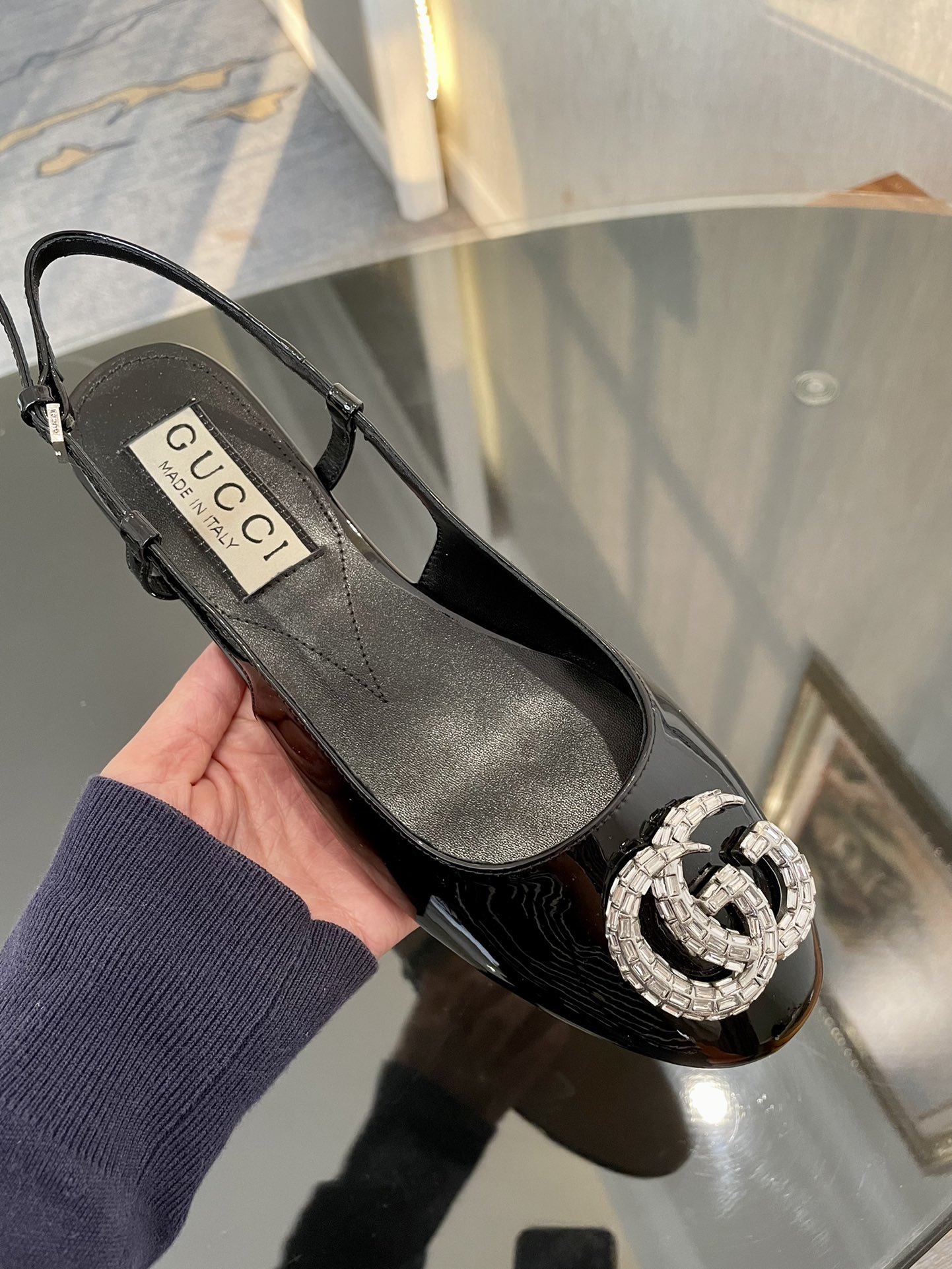 GUCCI SANDALS