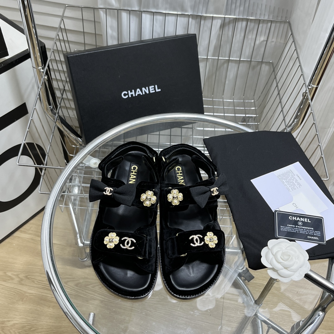CHANEL SANDALS