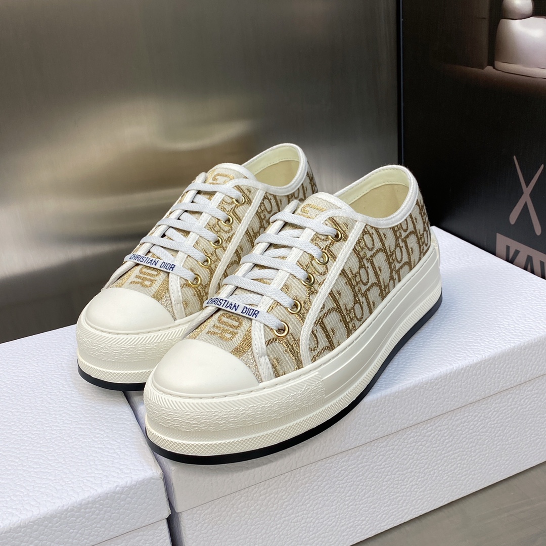 DIOR SNEAKERS