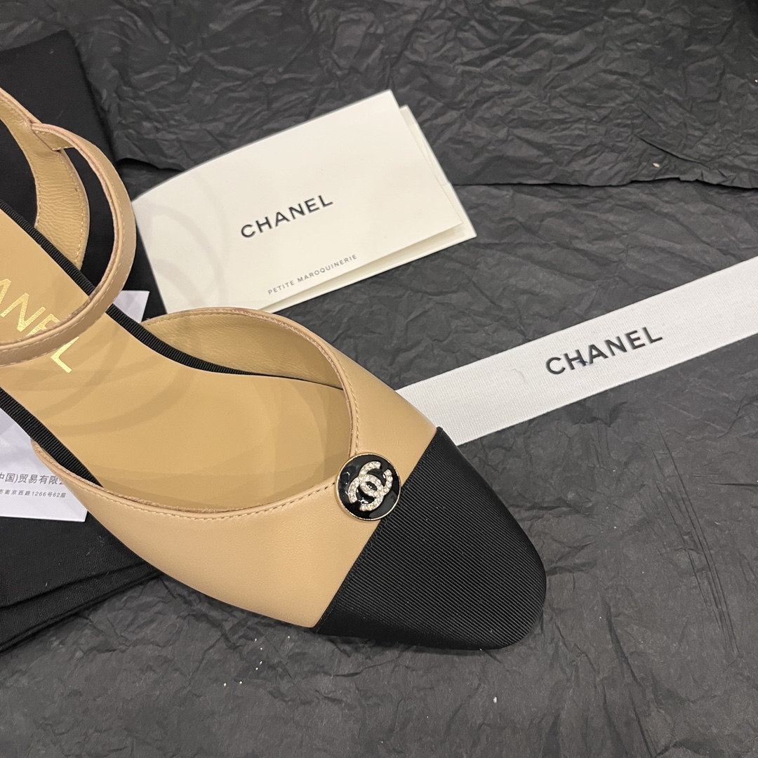 CHANEL SANDALS