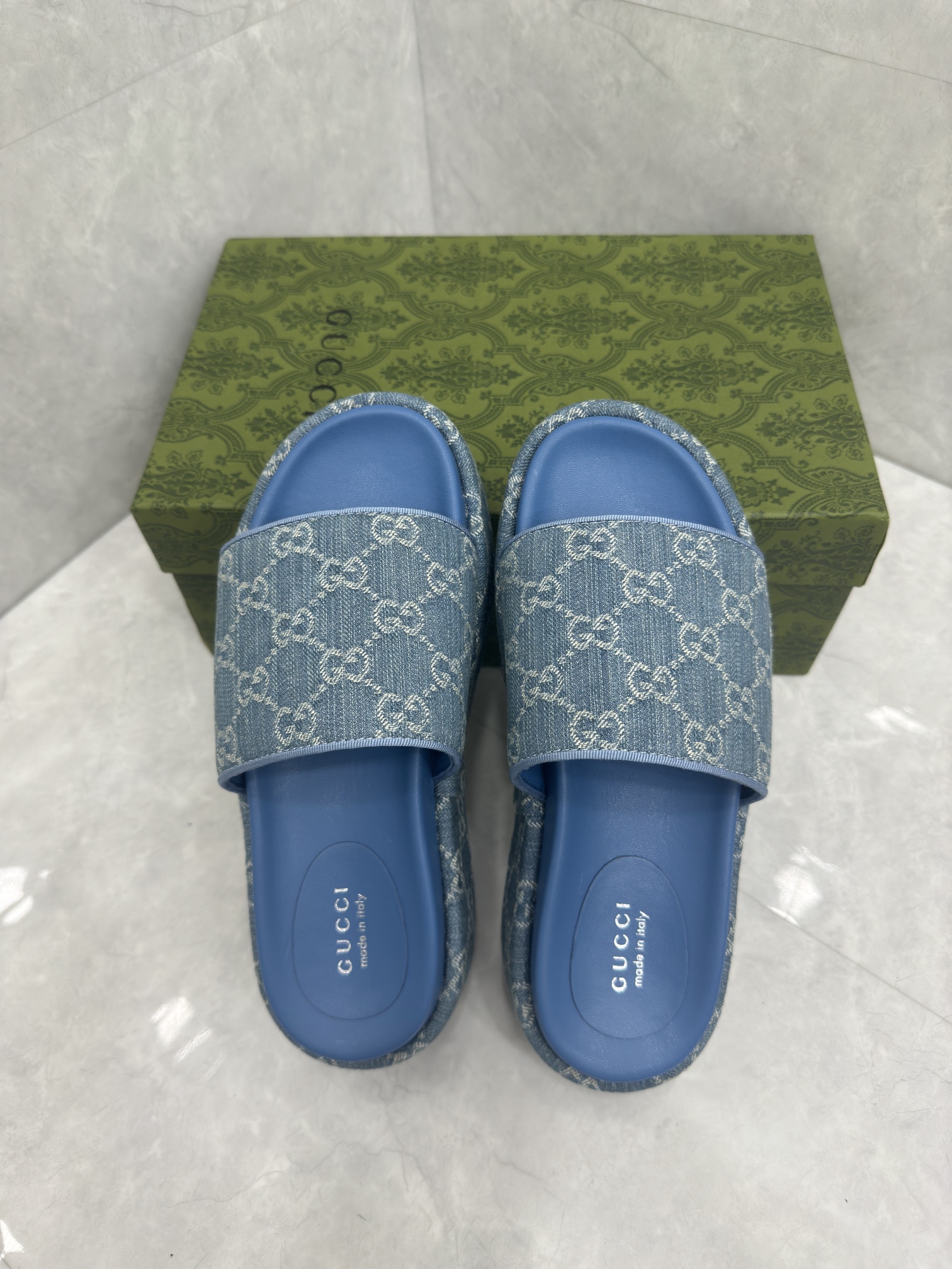 GUCCI GG Thick Soled Slippers