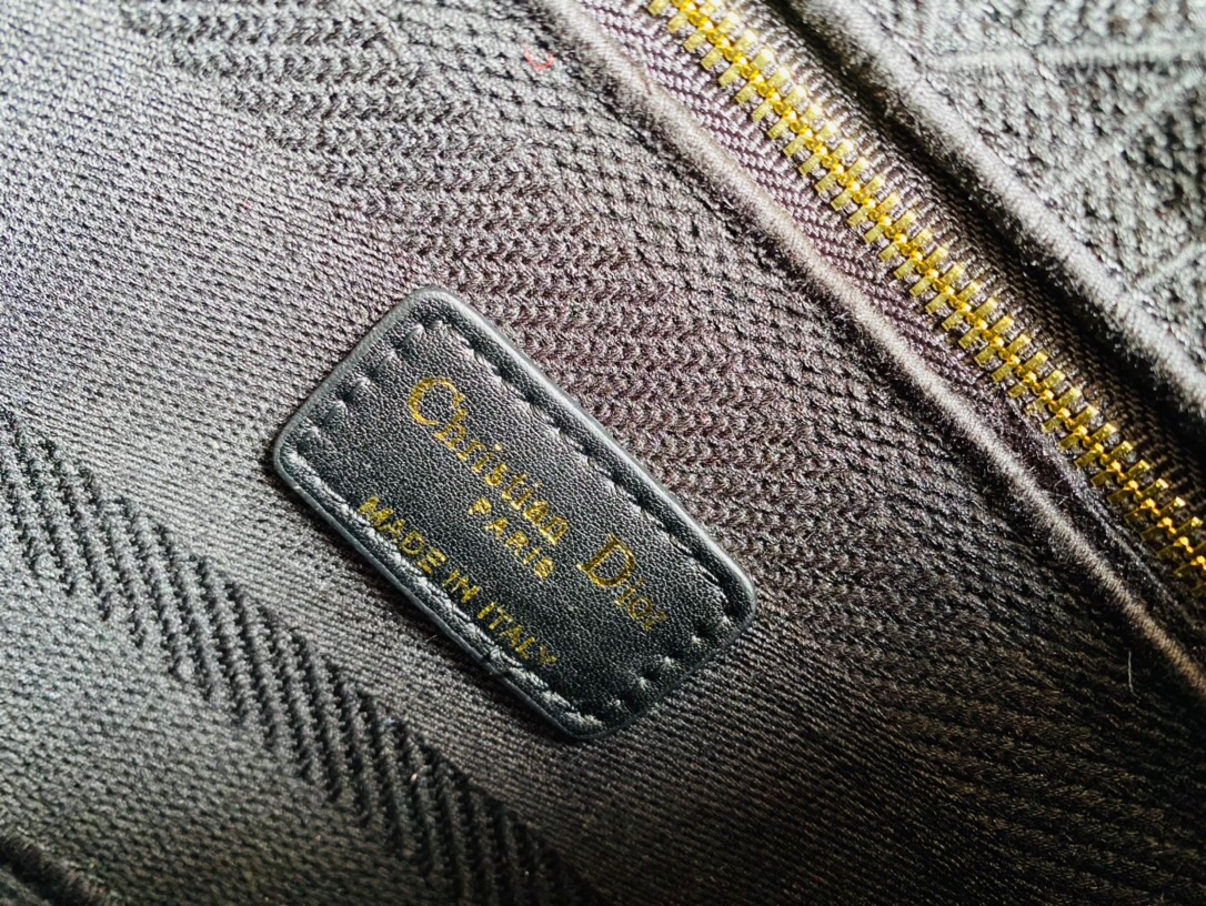 DIOR BAG
