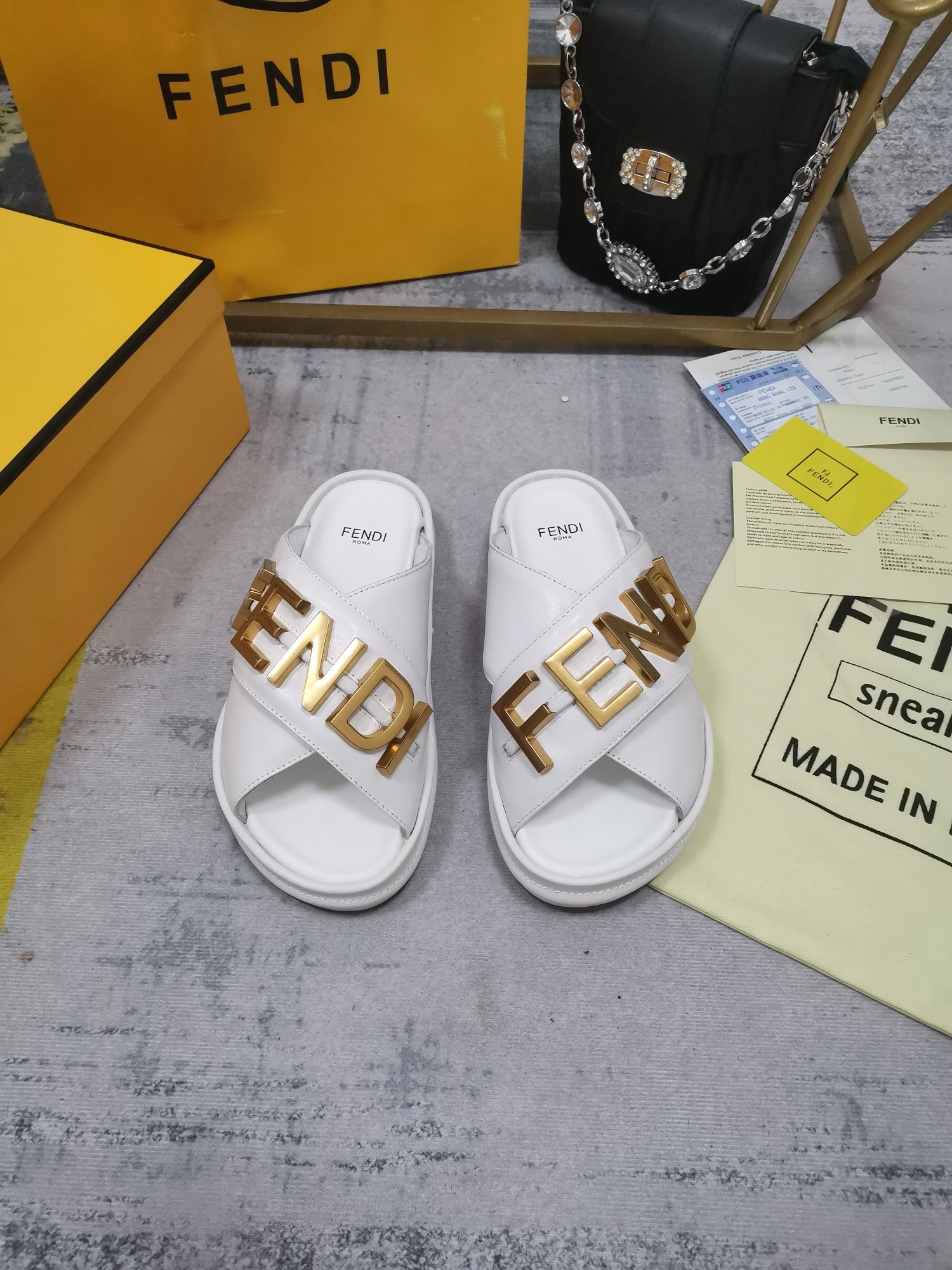 FENDI SLIDES