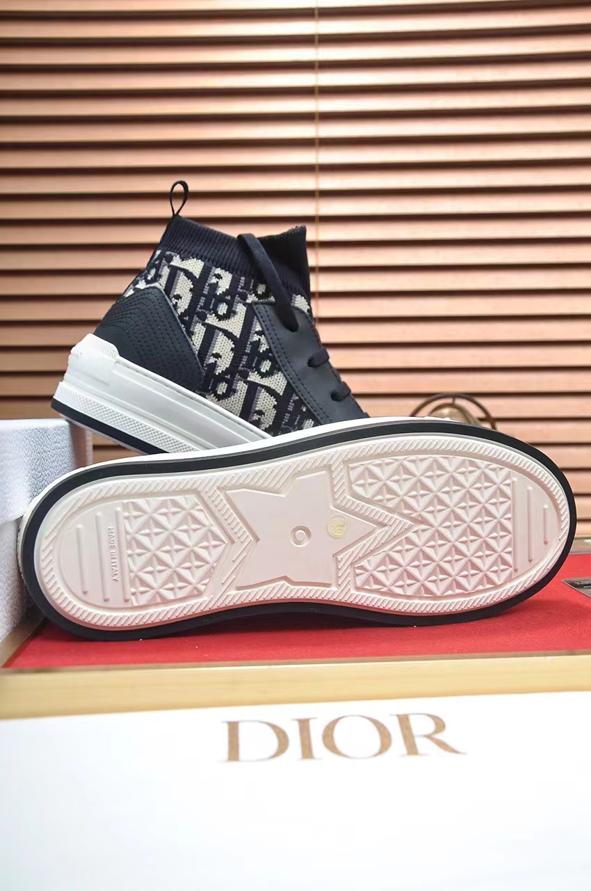 Dior Walk'N' Sneaker