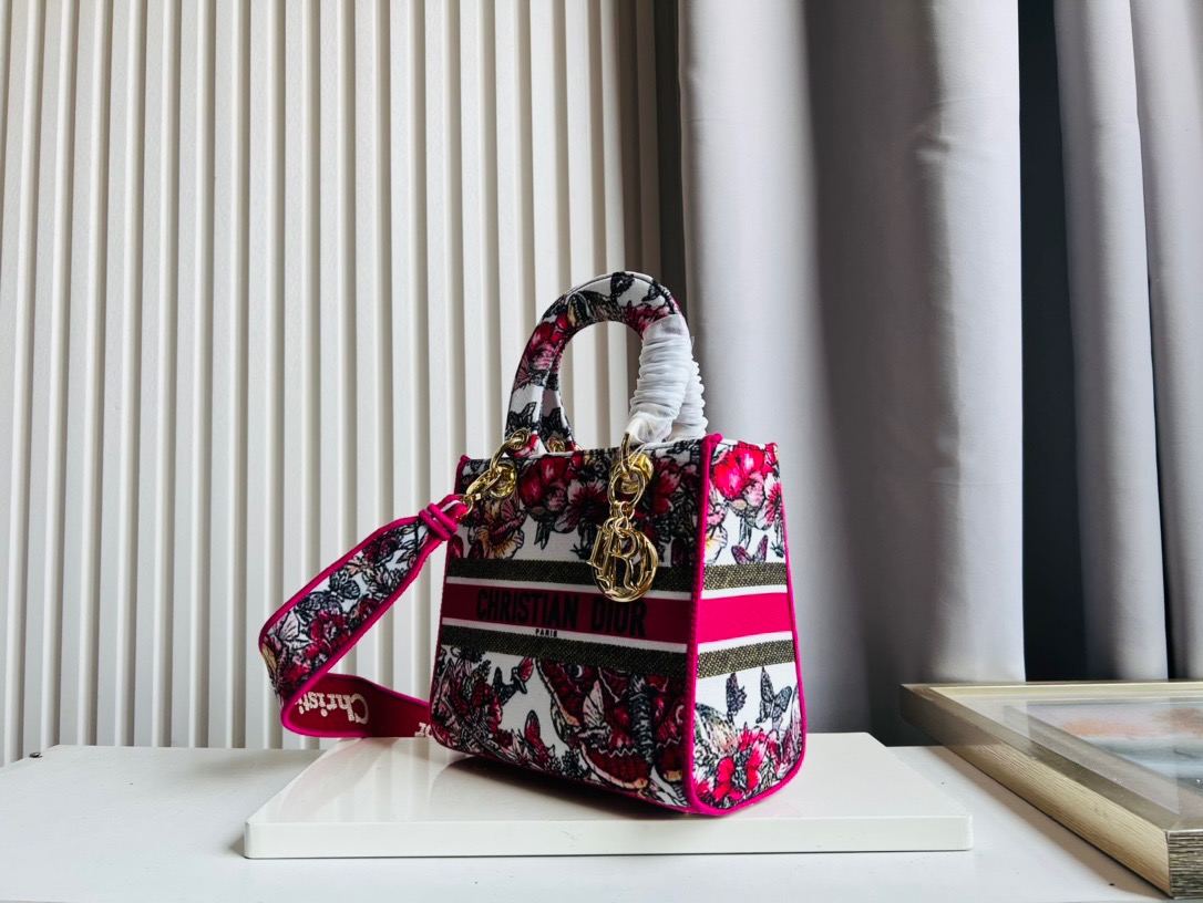 DIOR BAG
