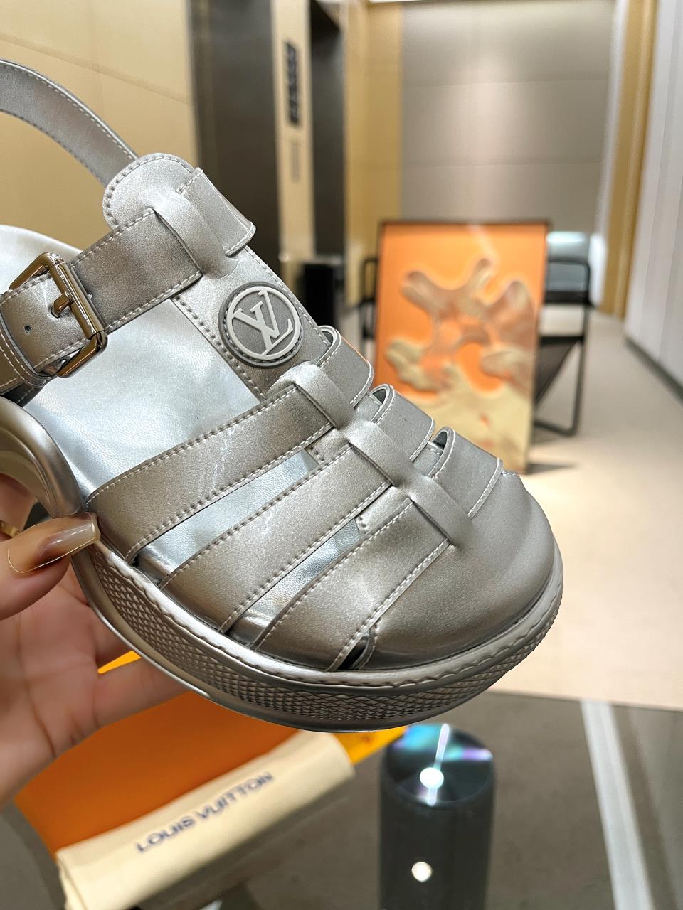 LOUIS VUITTON SANDALS