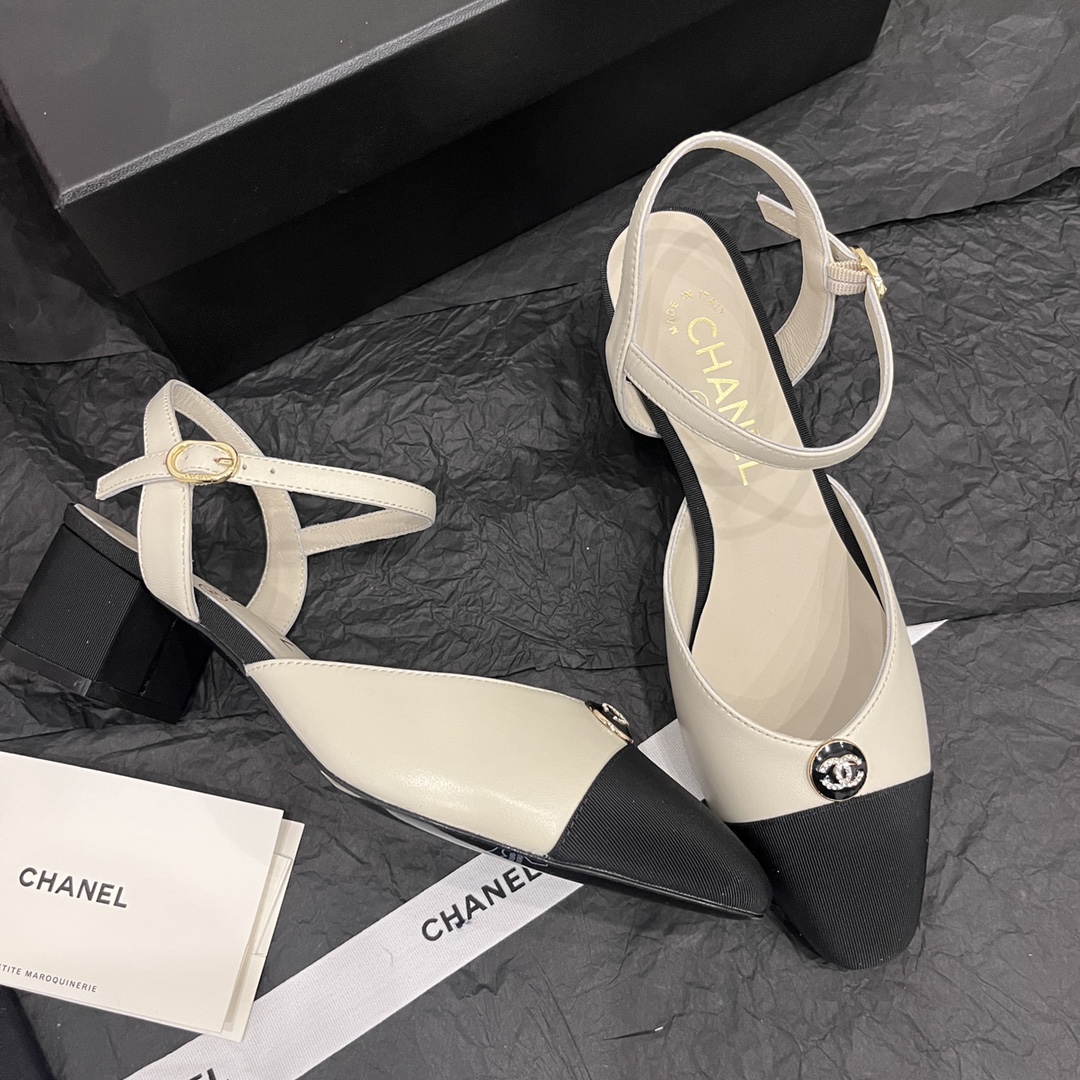 CHANEL SANDALS