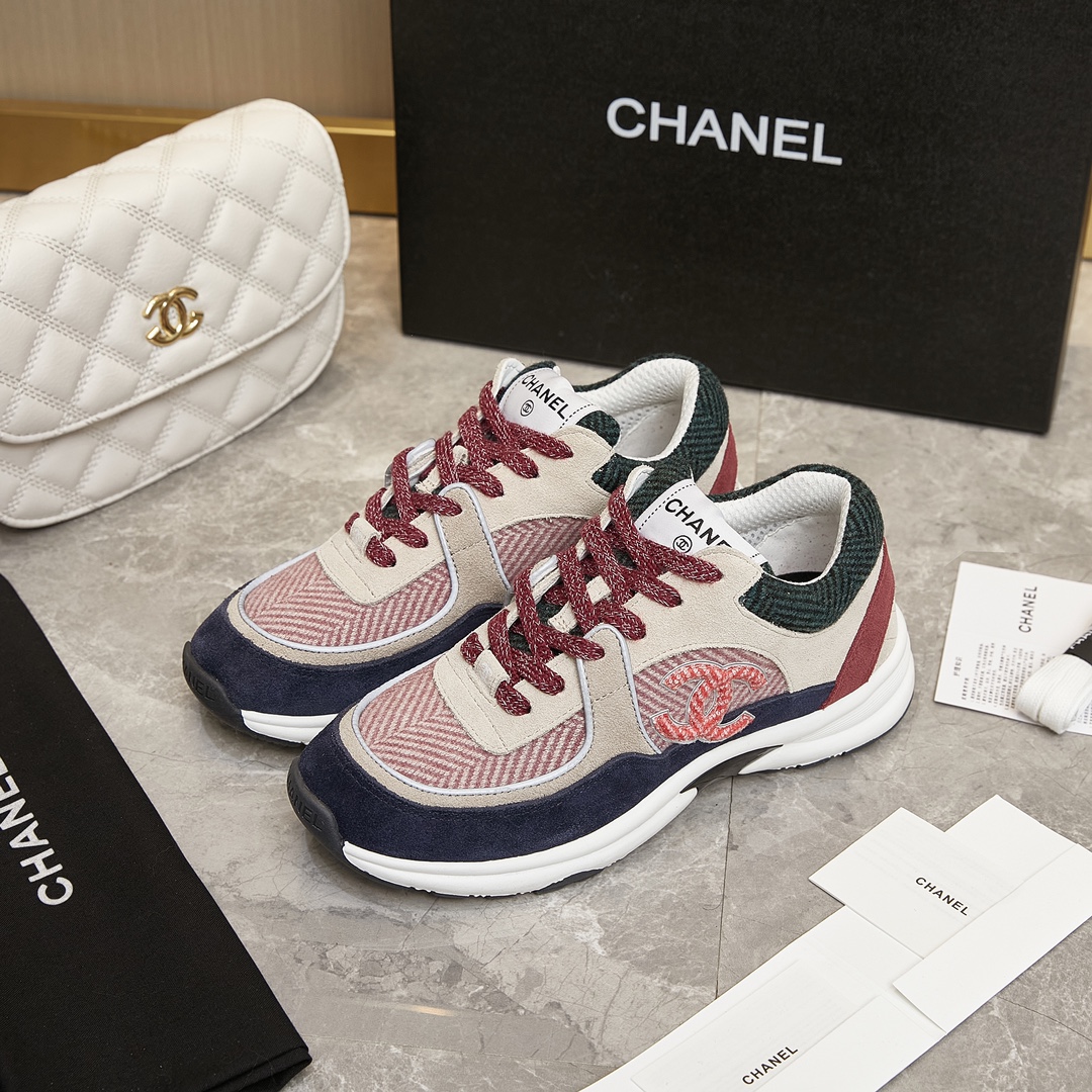 CHANEL SNEAKERS