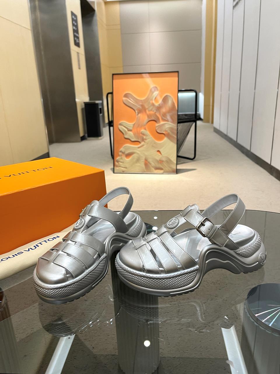 LOUIS VUITTON SANDALS