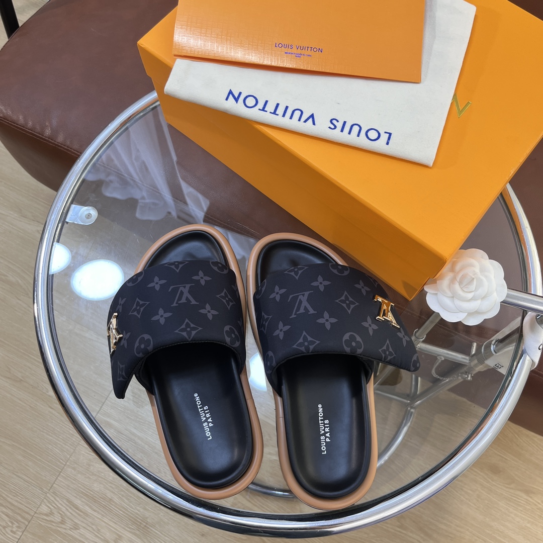 LOUIS VUITTON SLIDES
