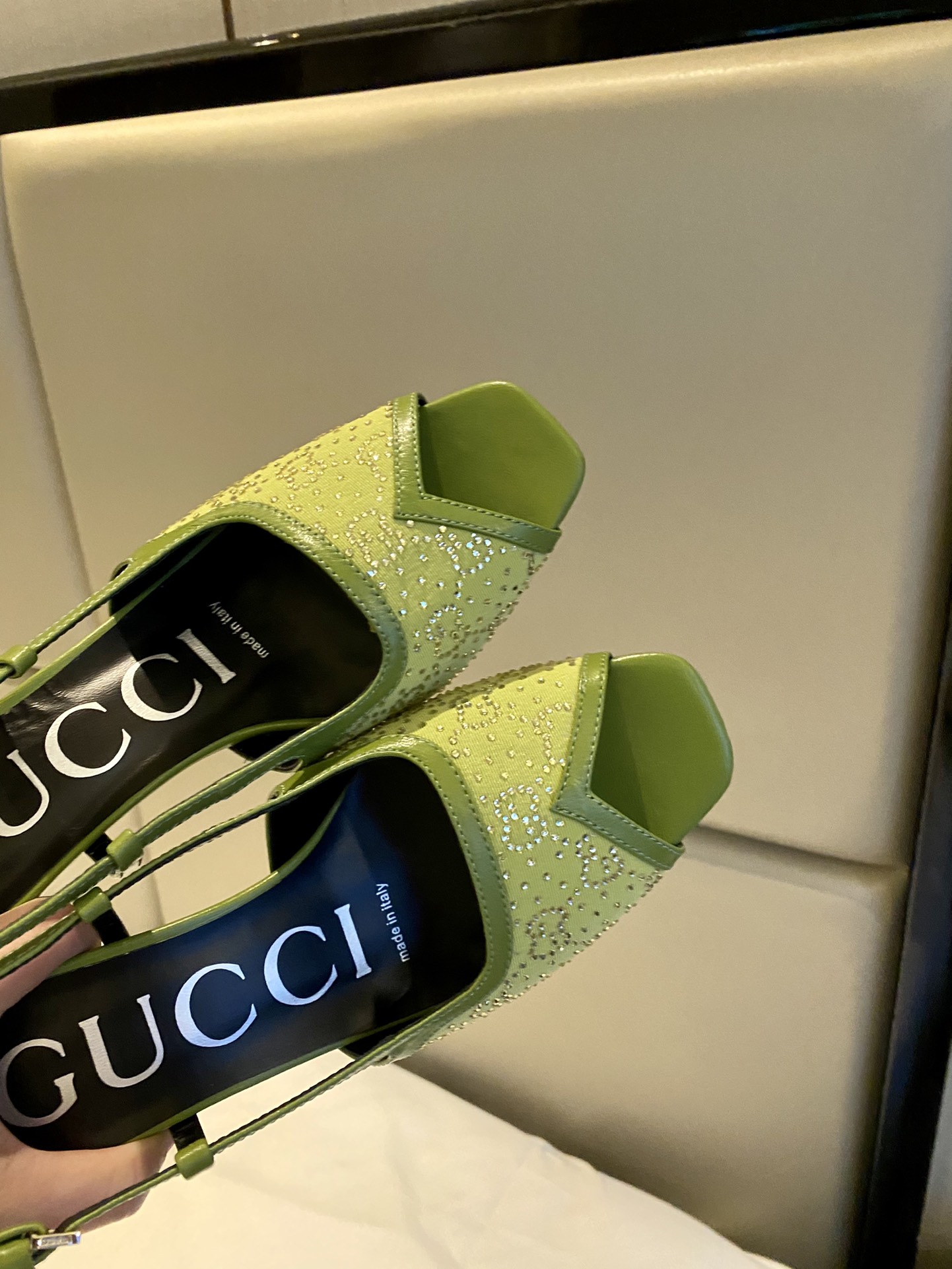 GUCCI SANDALS