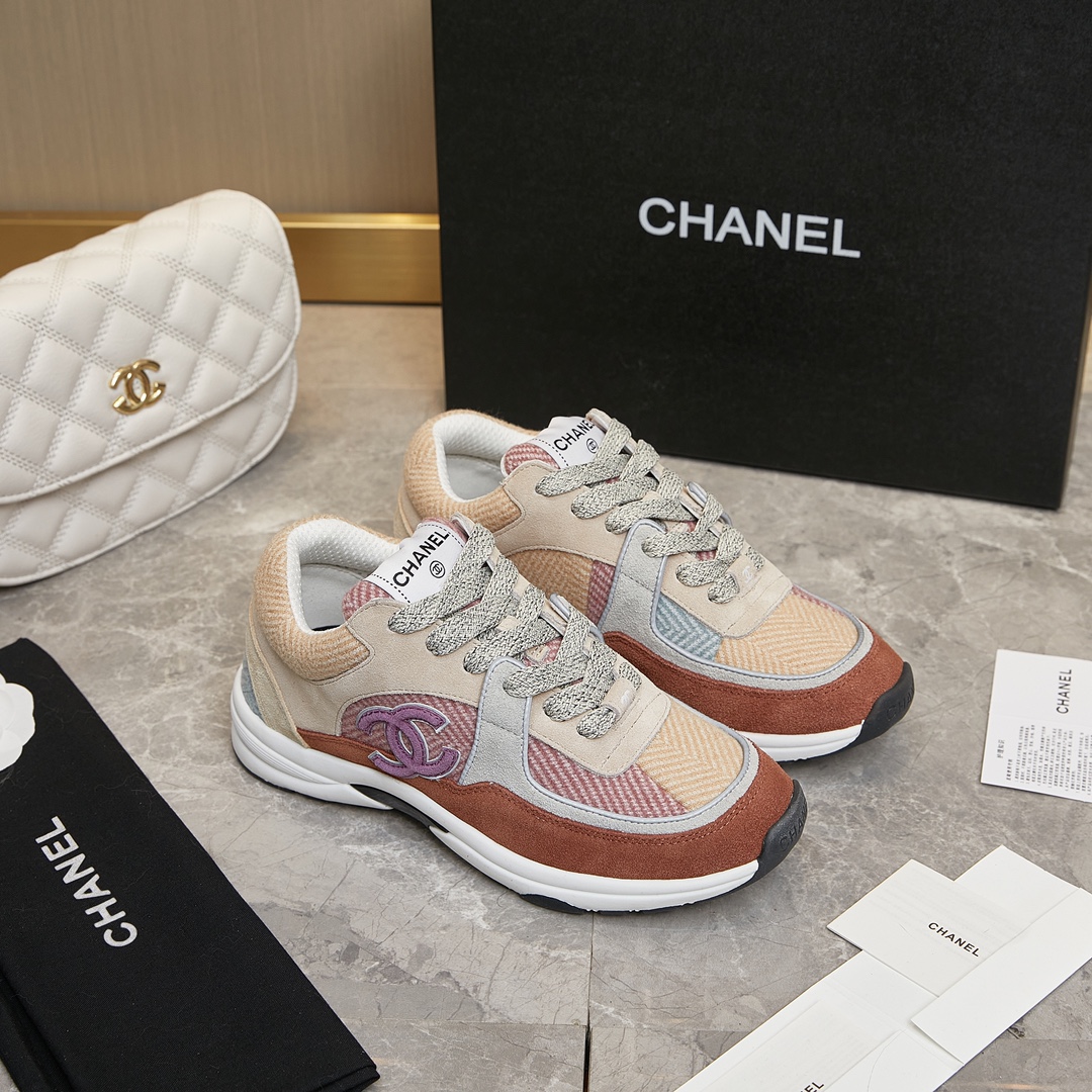 CHANEL SNEAKERS