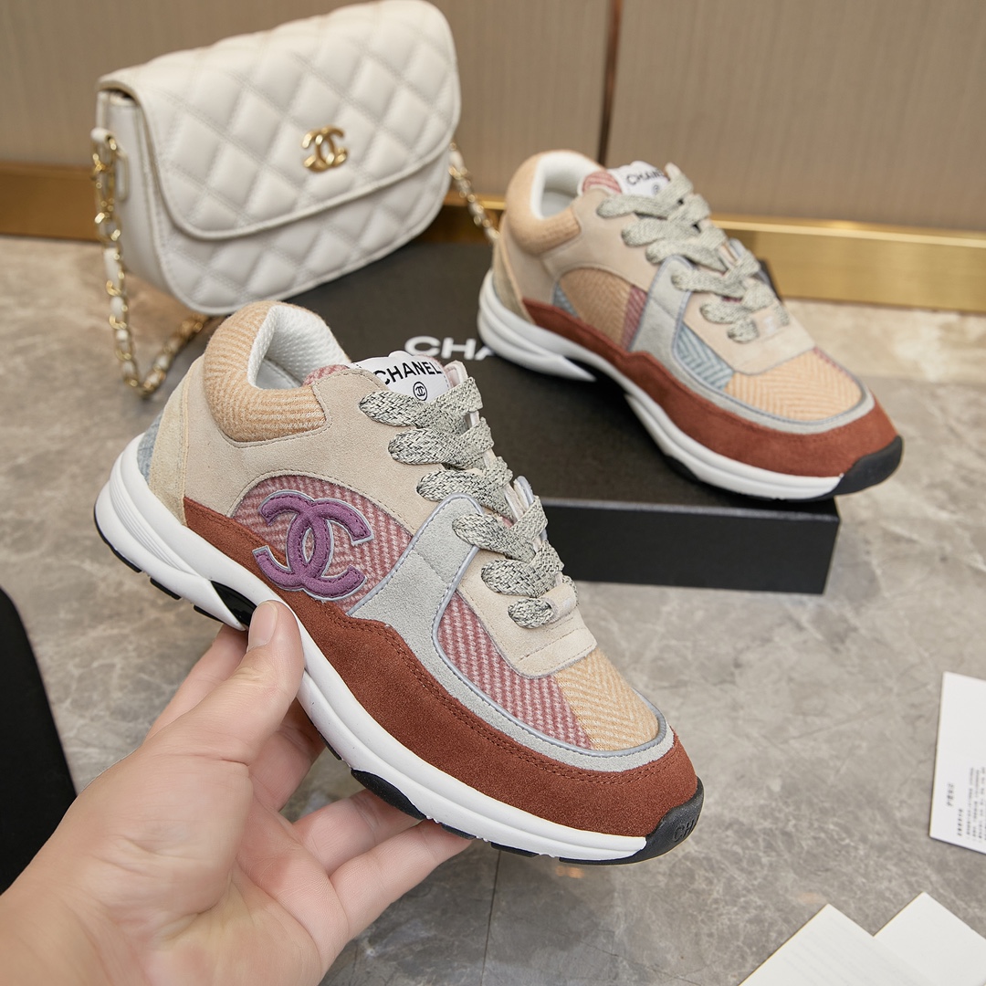 CHANEL SNEAKERS