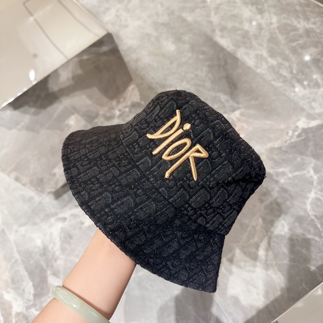 DIOR cap