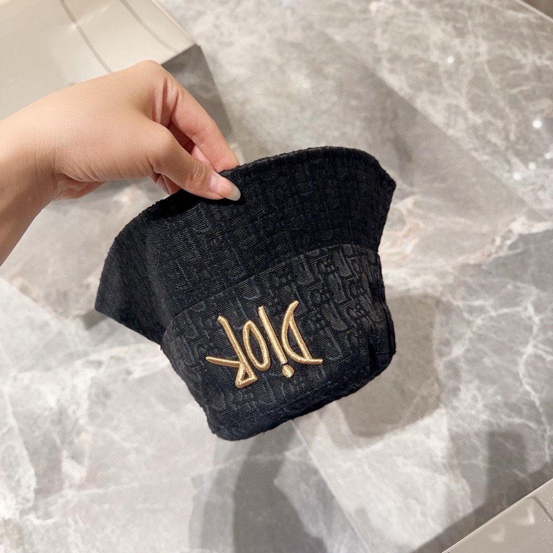 DIOR cap