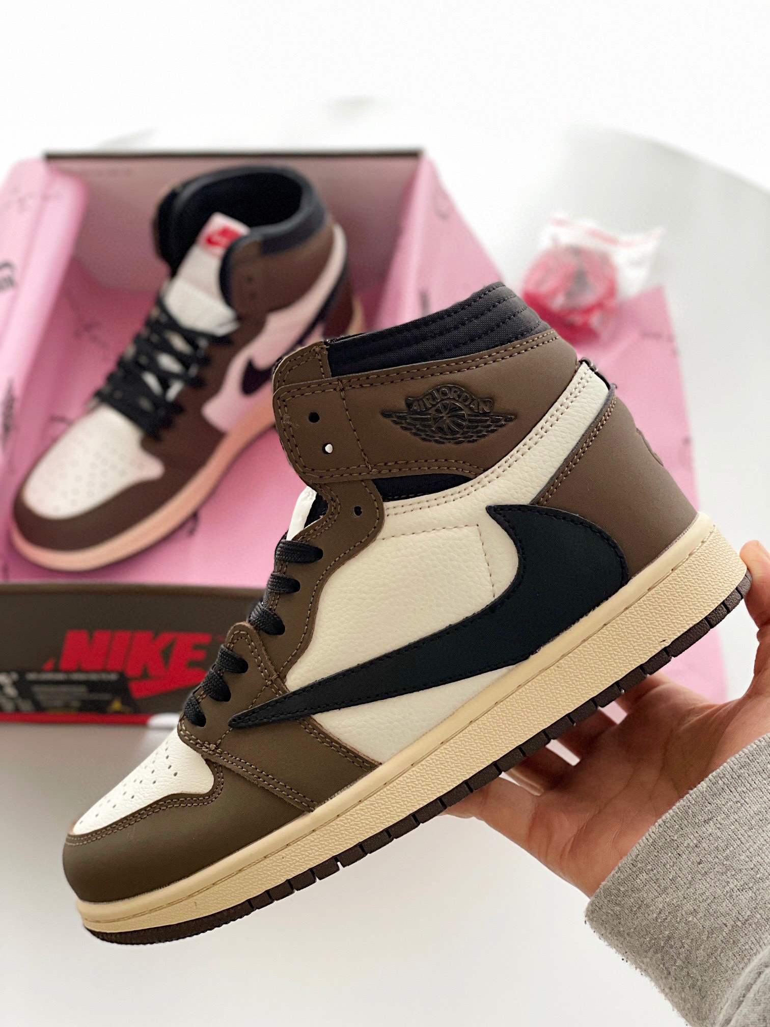 NIKE Three-party co-branded TS barbed children's shoes