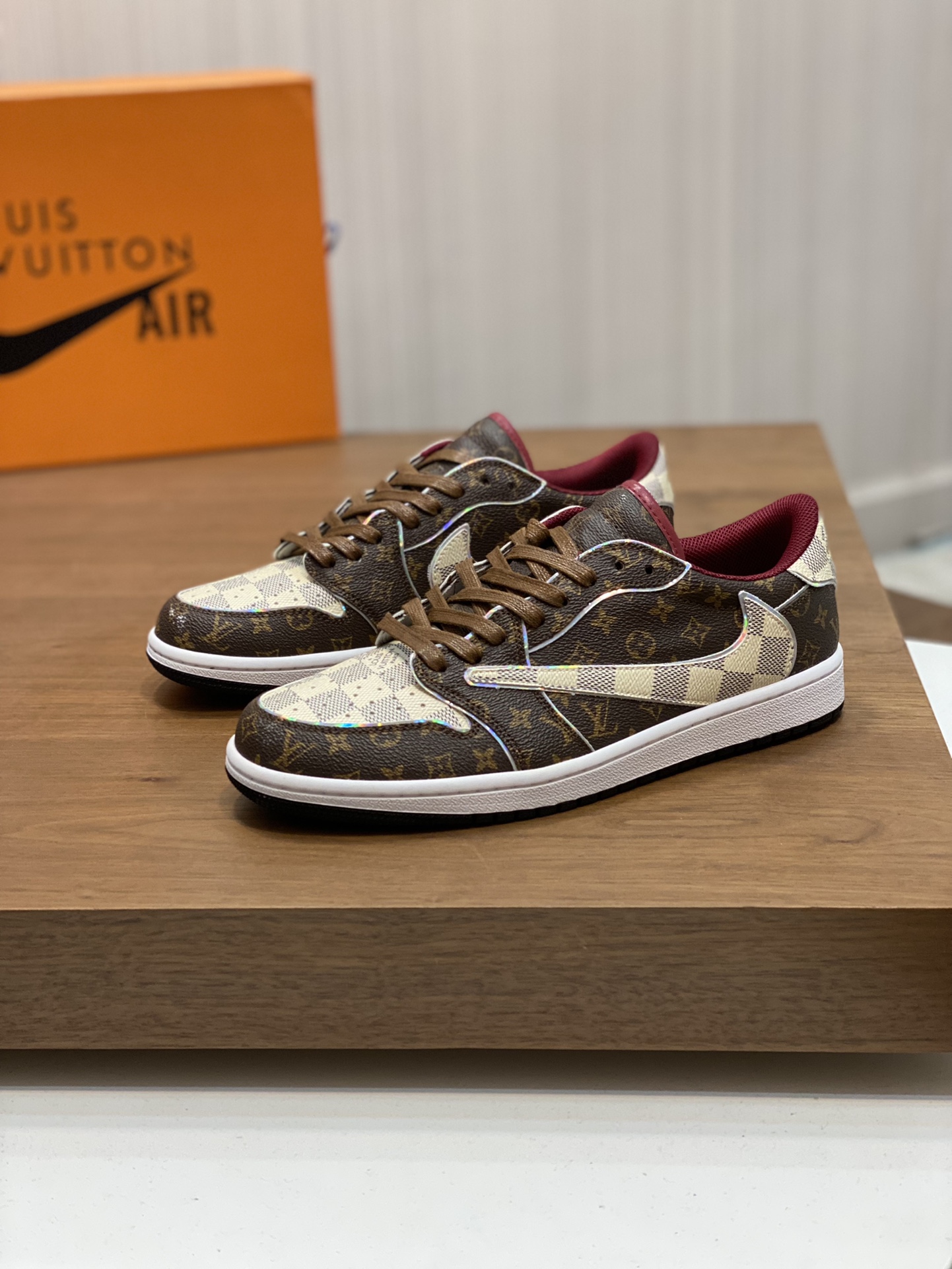 Lv x nike low-top 🆕 casual sneakers