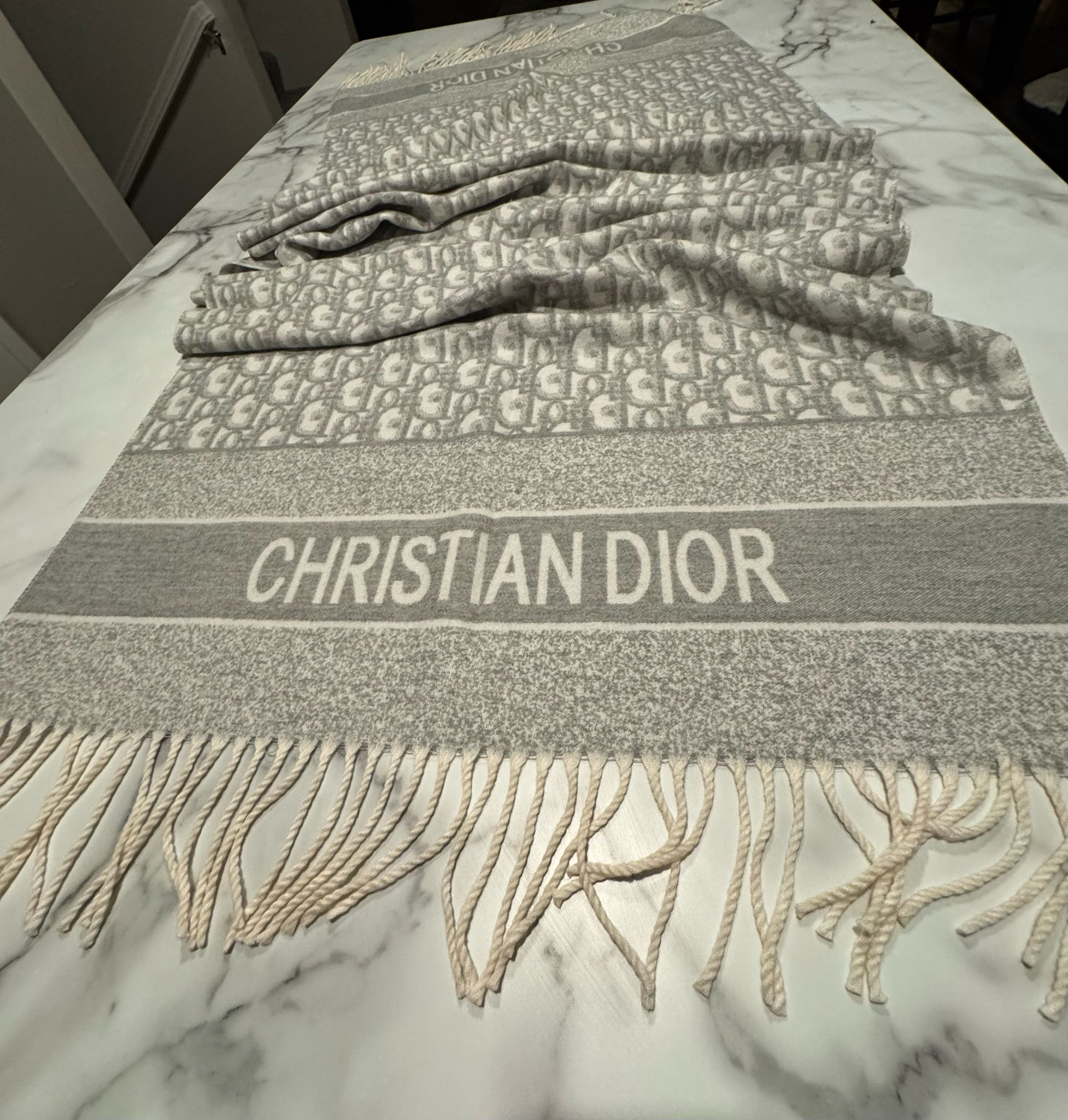 DIOR Scarf