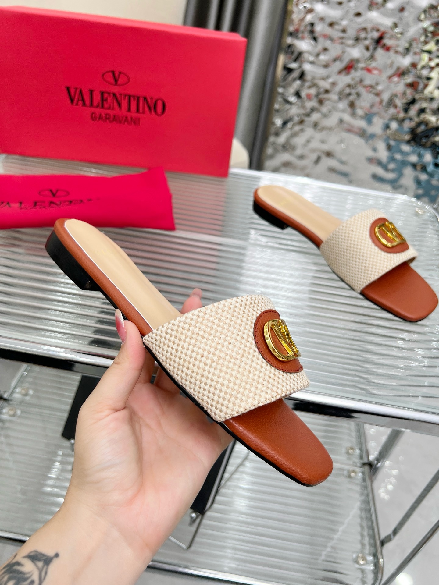 VALENTINO Slippers