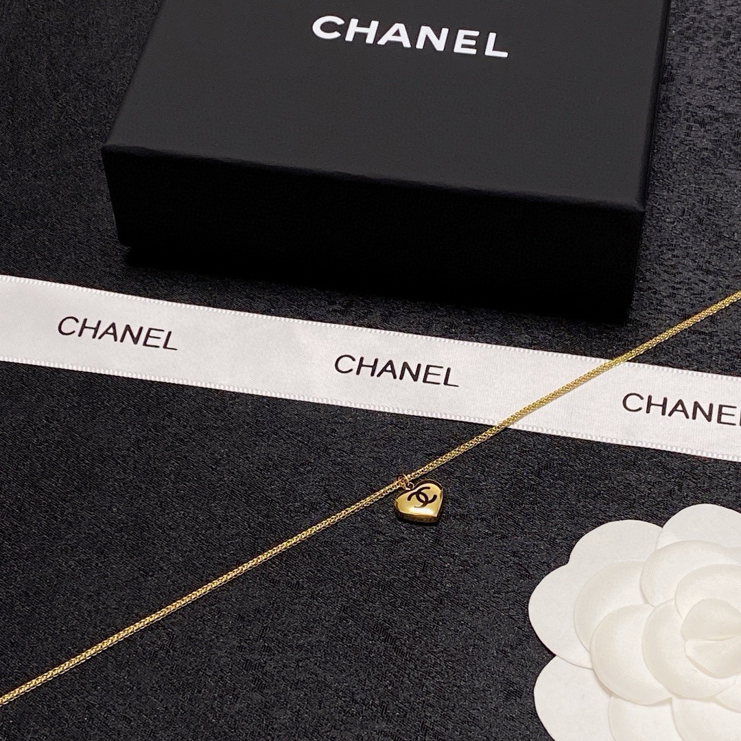CHANEL Necklace