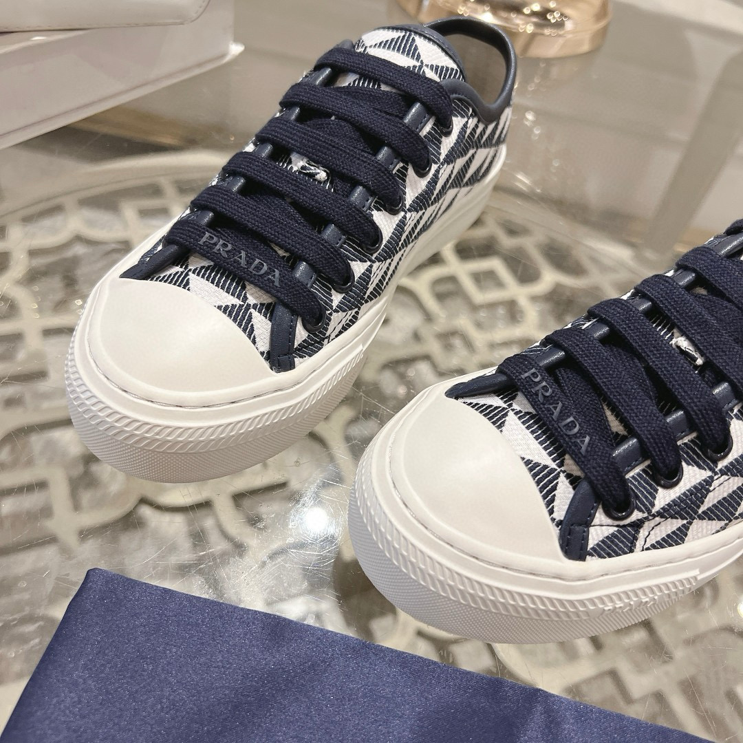 PRADA Sneakers