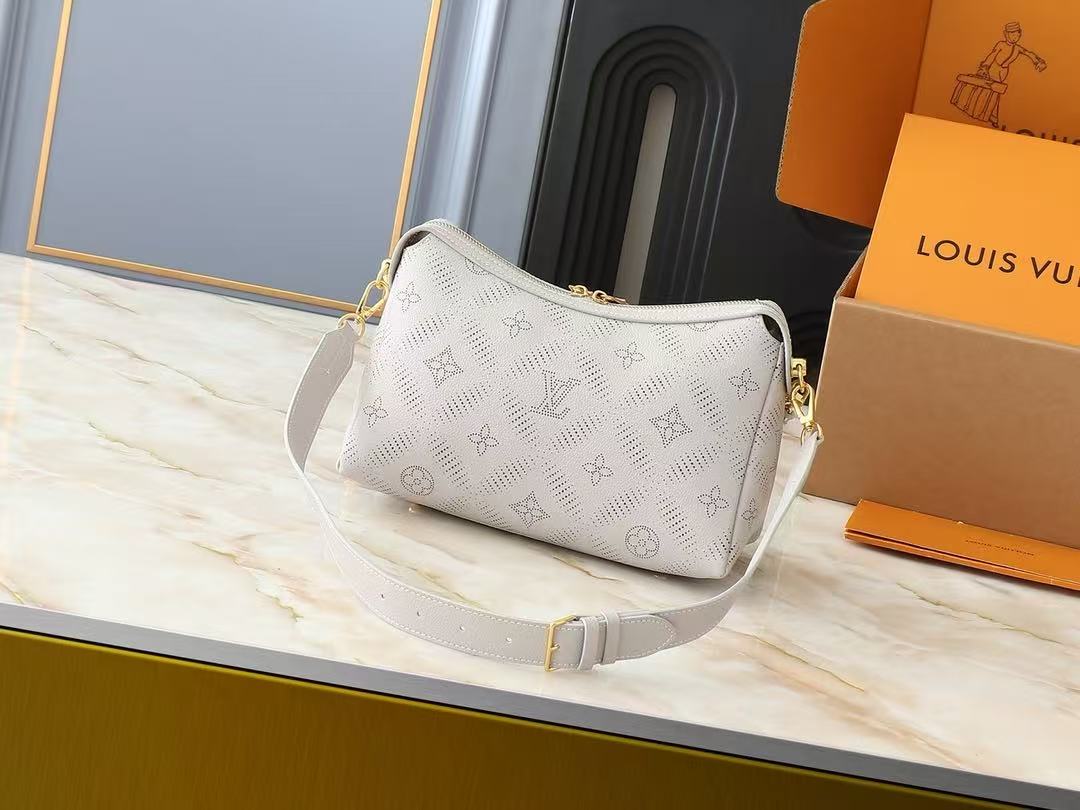 LV Hand It All Handbag (29*18*13cm)