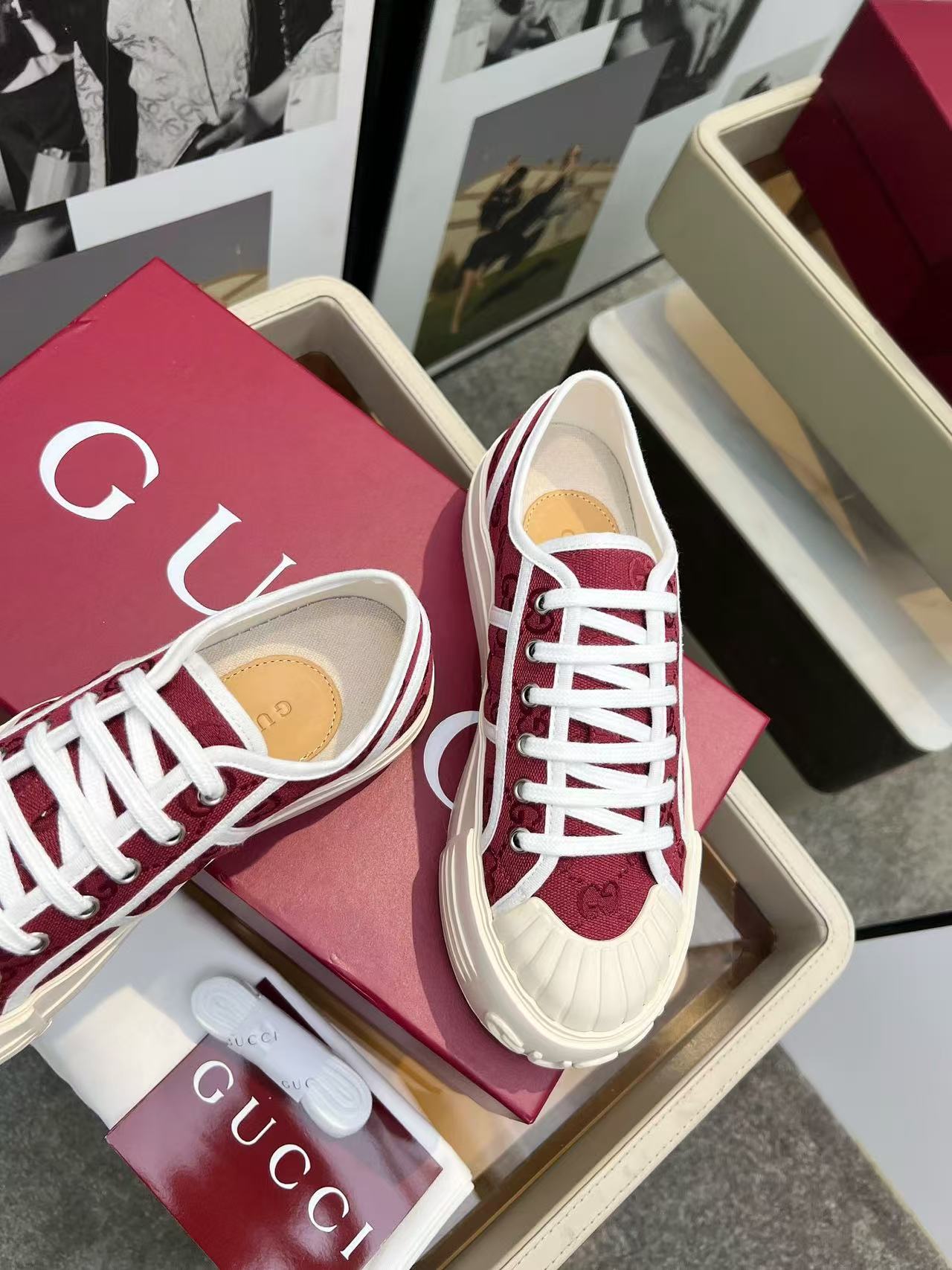 GUCCI Sneakers