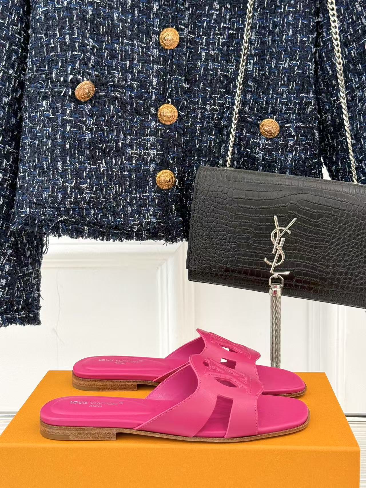 LV Slippers