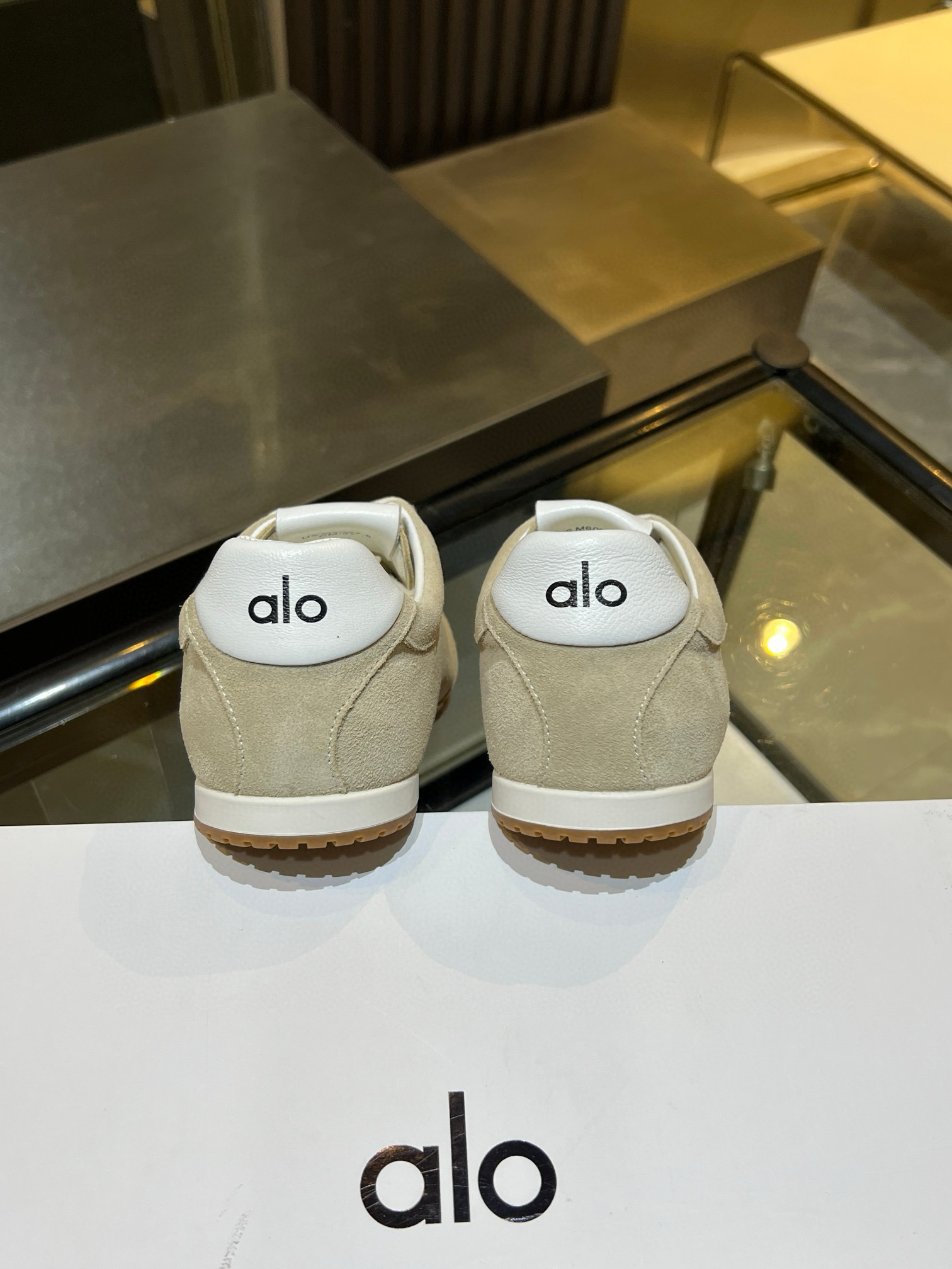 ALO Sneakers