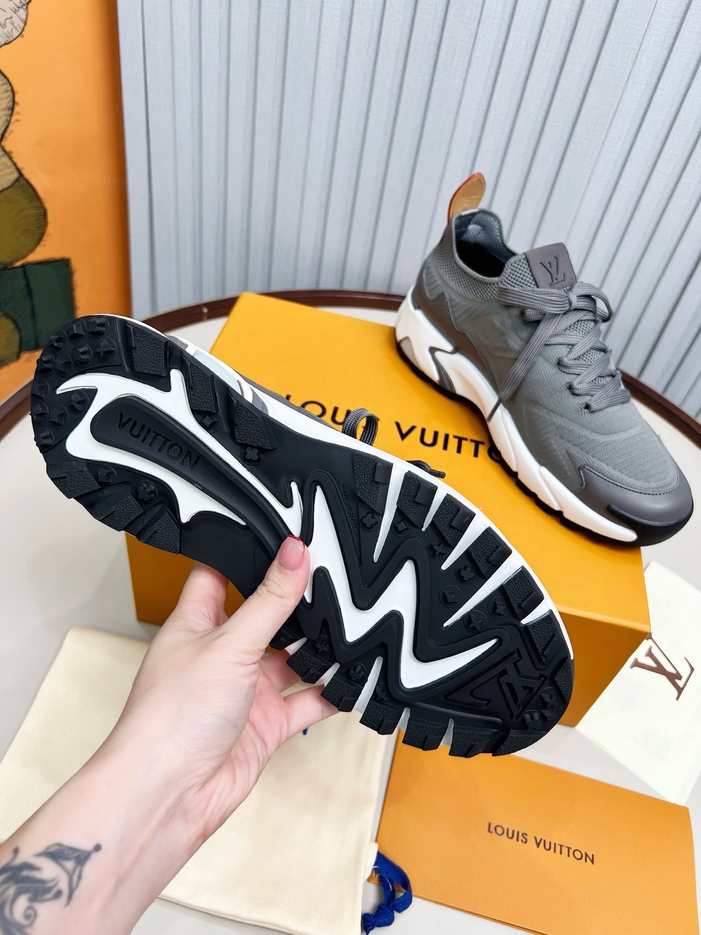 LV Runner Tatic Sneakers